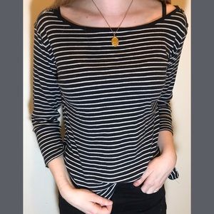 Women’s 3/4 sleeve black and white striped top